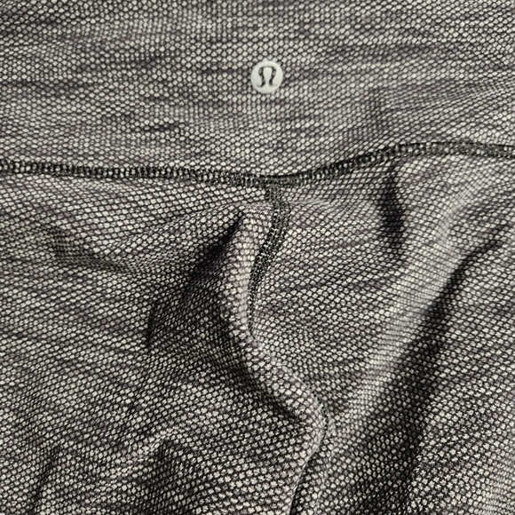 Lululemon Wunder Under Cropped Leggings Dize 8 - Picture 5 of 6
